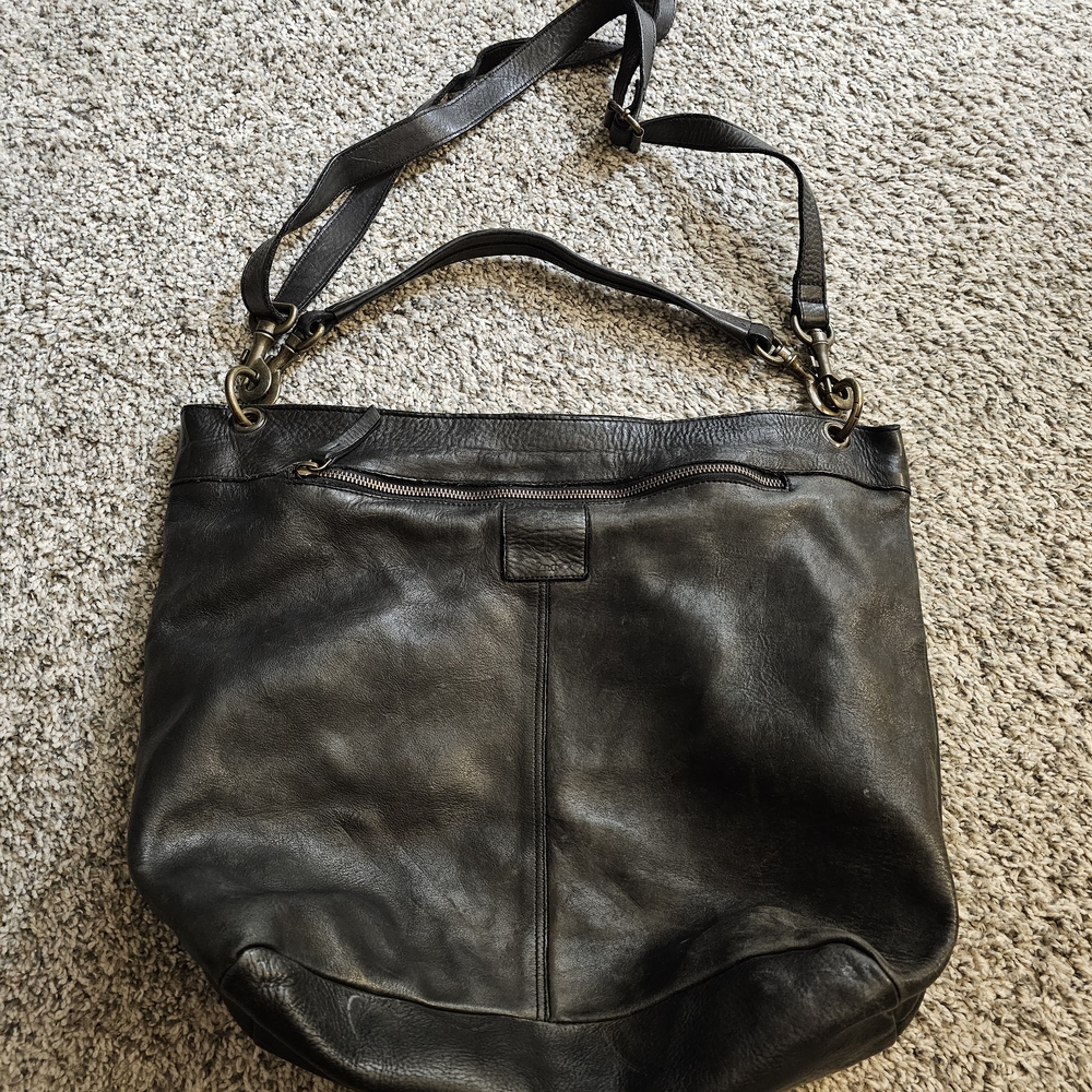 Anchor Black Leather Shoulder Bag